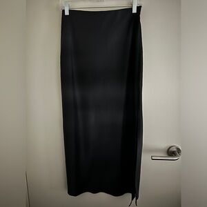 Madewell back satin slit skirt